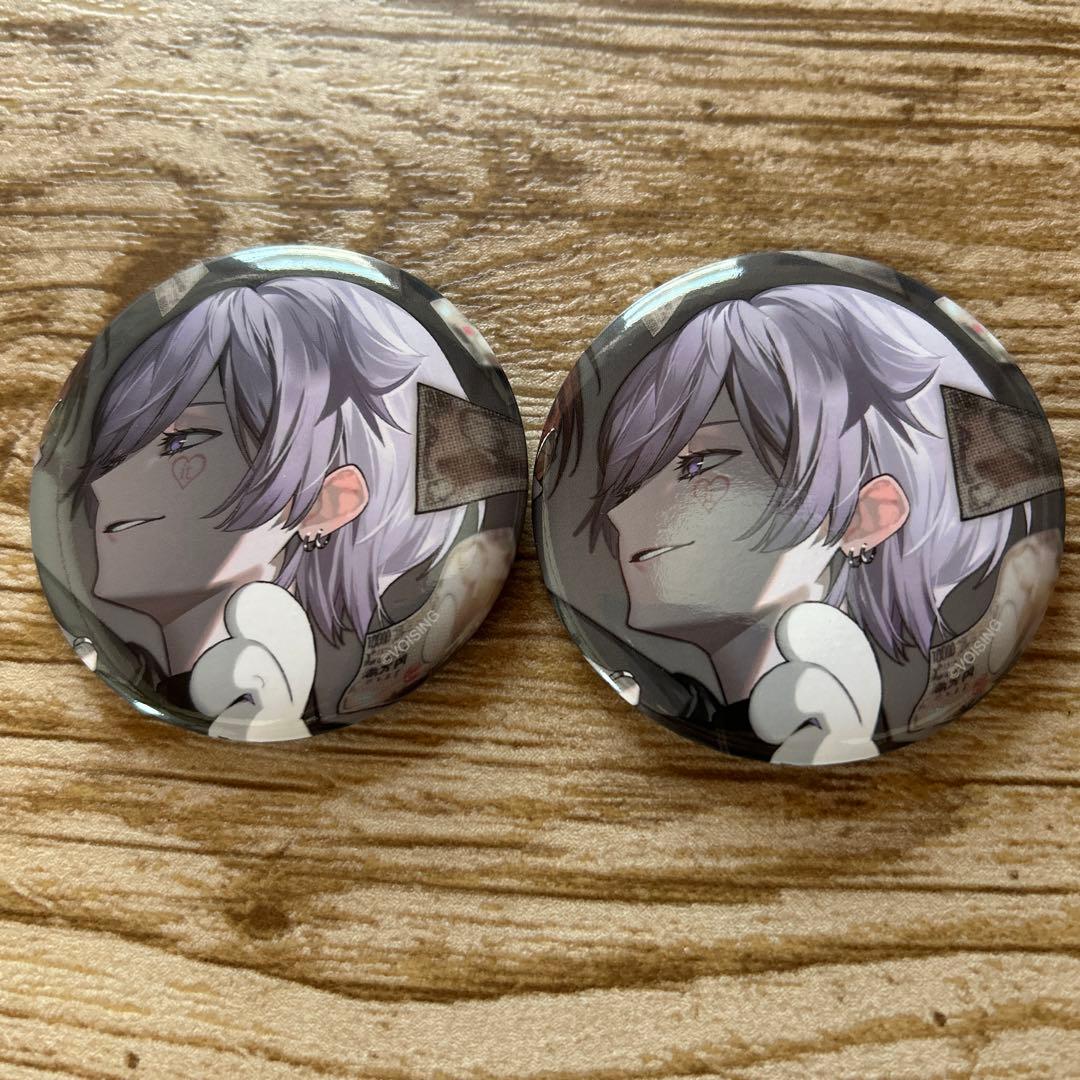 いれいす 初兎 缶バッジ No Tax - メルカリ