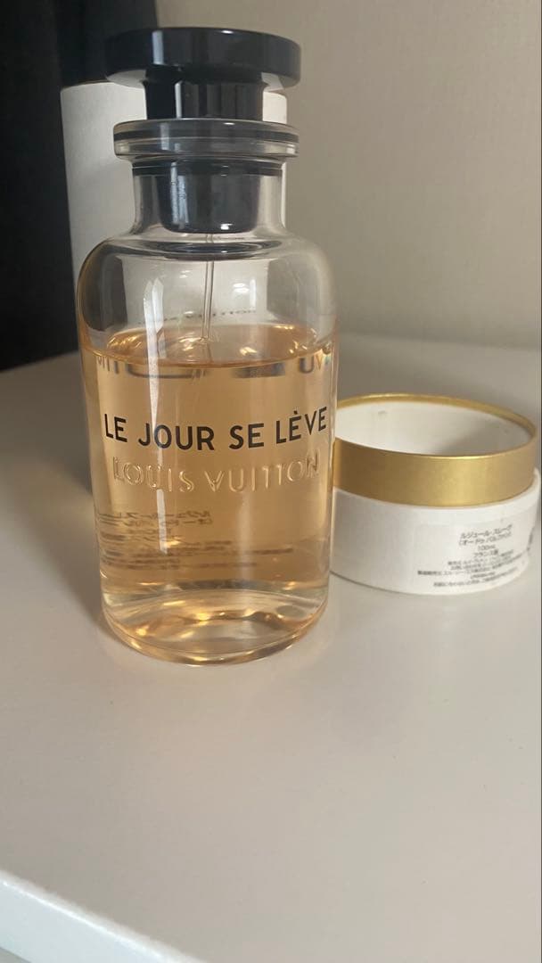 LOUIS VUITTON LE JOUR SE LÈVE 100ml - メルカリ