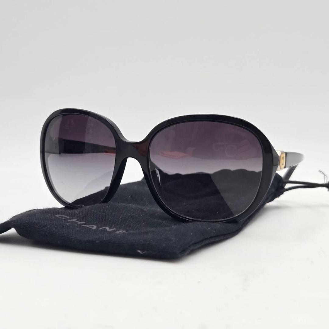 CHANEL シャネル サングラス ココマーク 保存袋付き 美品 CHANEL シャネル サングラス スクエア シェイプ ココマーク テンプル