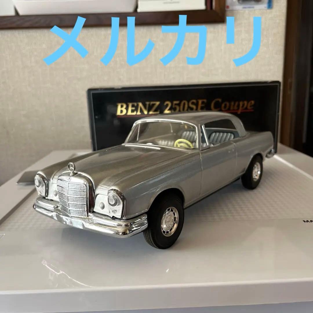 ブリキ自動車　メルセデス250SEクーペ　　イチコー製 イチコー メルセデスベンツ 250SE 青箱付
