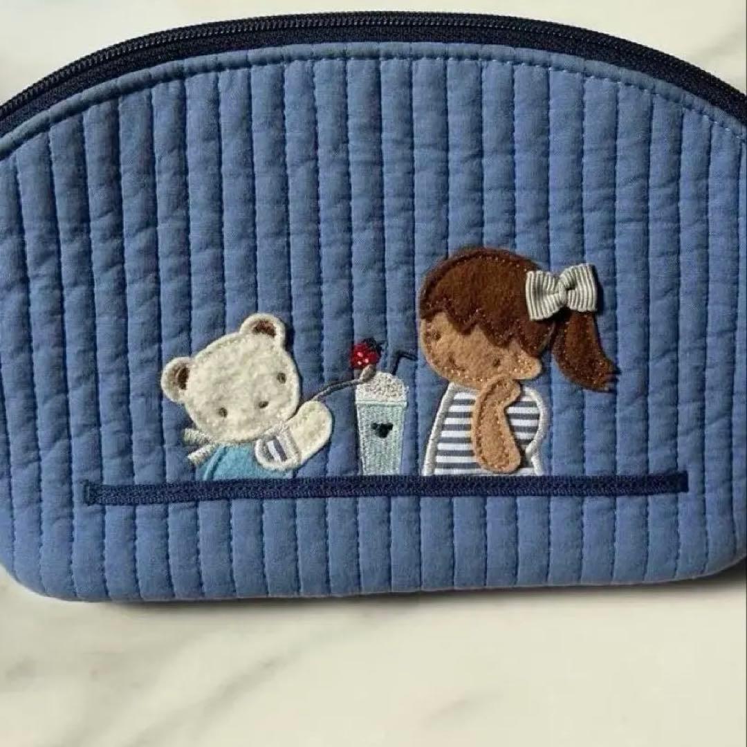 ファミリア ピオヌンナル ポーチ - メルカリ