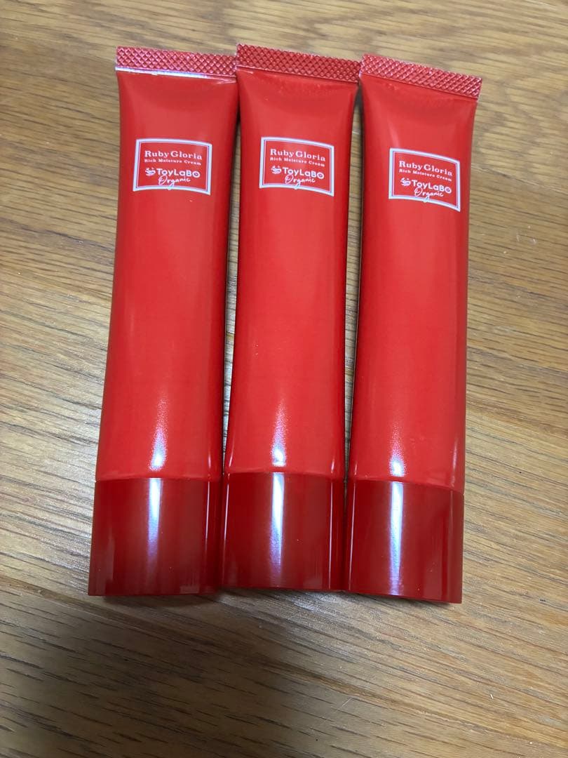 ToyLaBOトイラボオーガニックルビーグロリアリッチモイスチャークリーム3本 試してみた】Ruby Gloria リッチモイスチュアクリーム ToyLaBOの効果