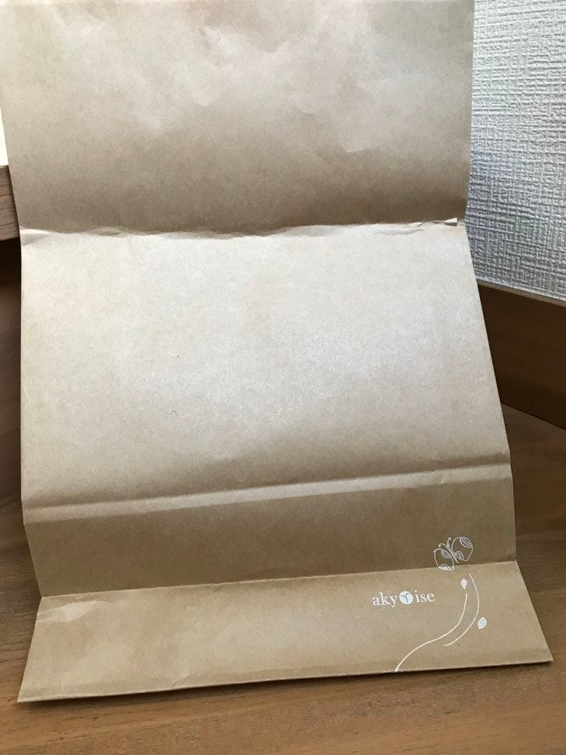 新品・未開封　あきゅらいず　秀くりーむ大 100g ２本まとめ　おまけ