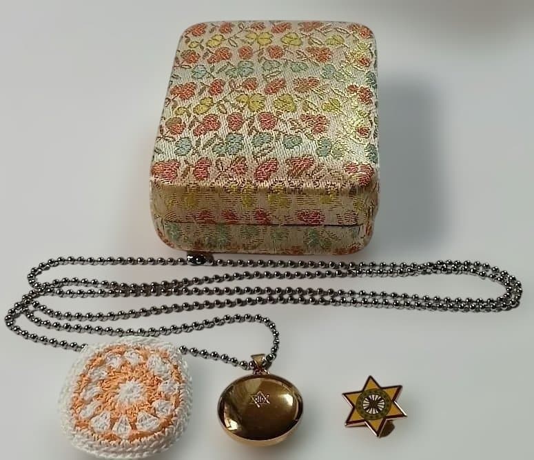 崇教真光 ペンダント & 初級御神紋 cosaga.com