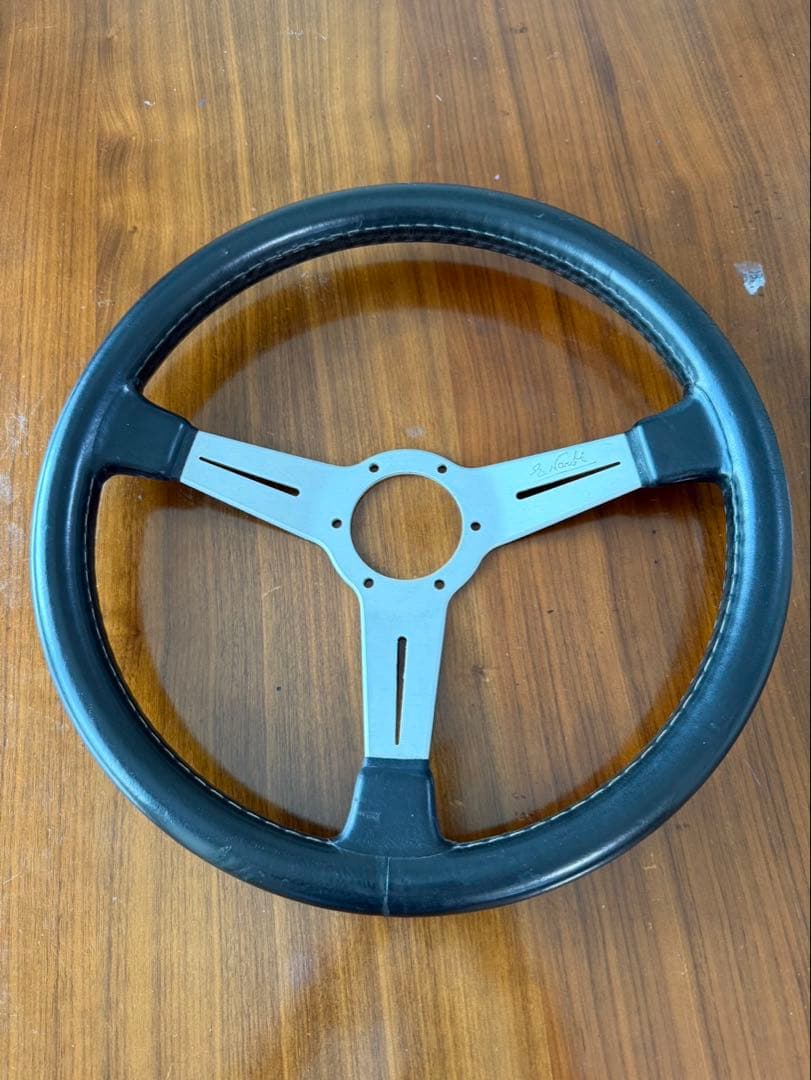 ナルディクラシック　36φ ハンドル CLASSIC ブラックレザー/シルバースポーク（36φ）N131 - NARDI