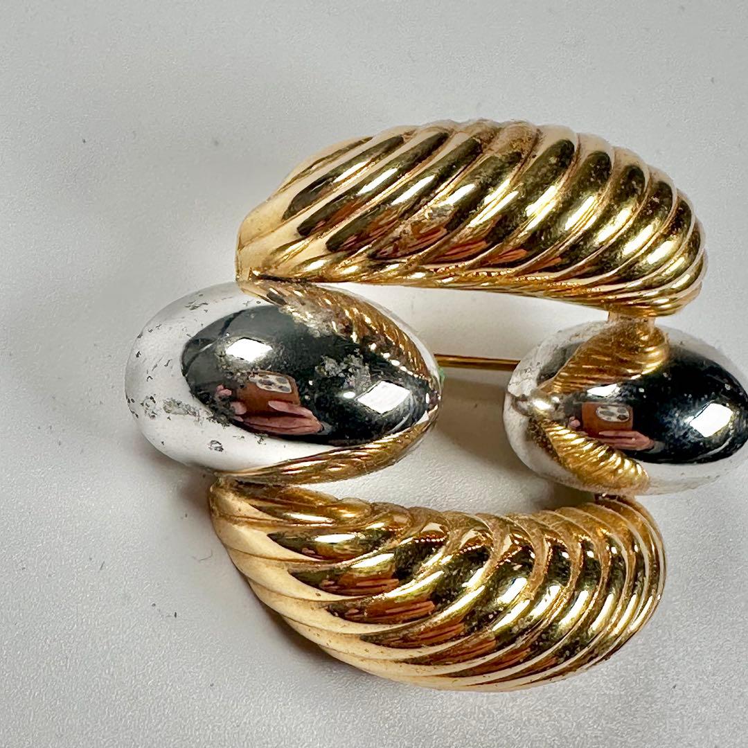 D'ORLAN ドーラン ヴィンテージ ブローチ ツイストデザイン ゴールド