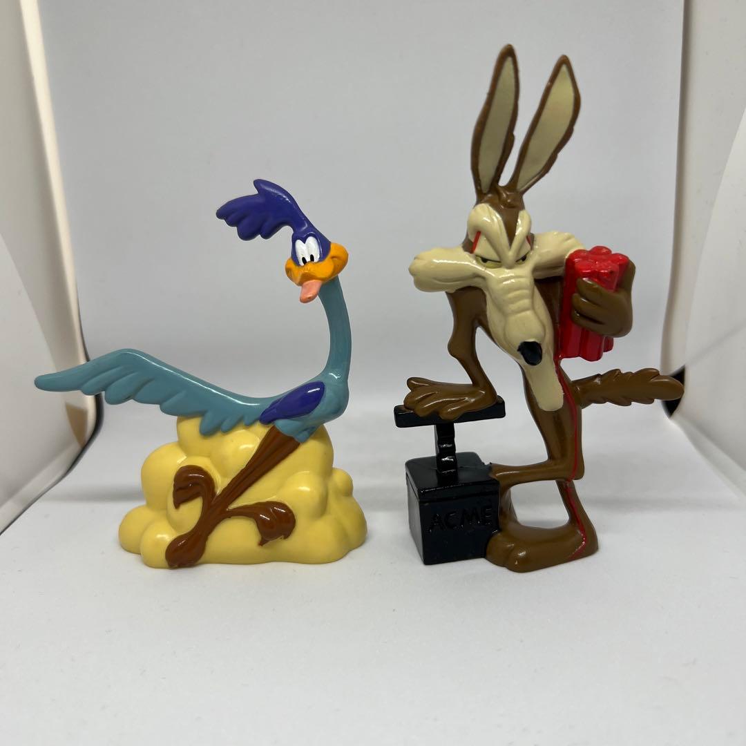 ワーナーブラザーズ ロードランナー ワイリーコヨーテフィギュアセット