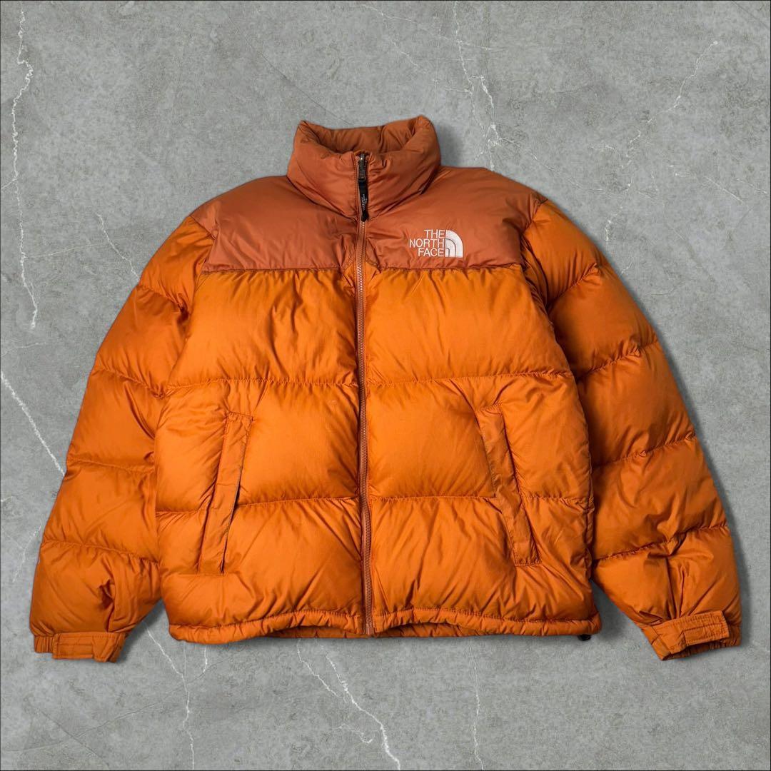 THE NORTH FACE センターロゴ ヌプシ ダウンジャケット オレンジ