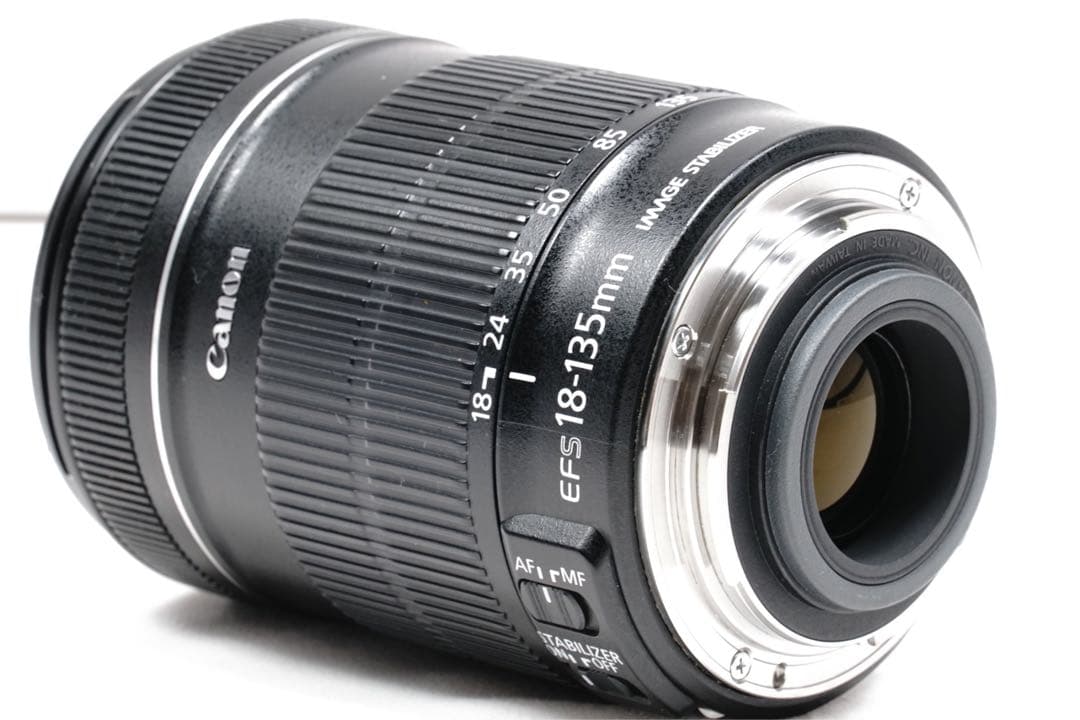 Canon EF-S 18-135mm F3.5-5.6 IS ❤️手振れ補正