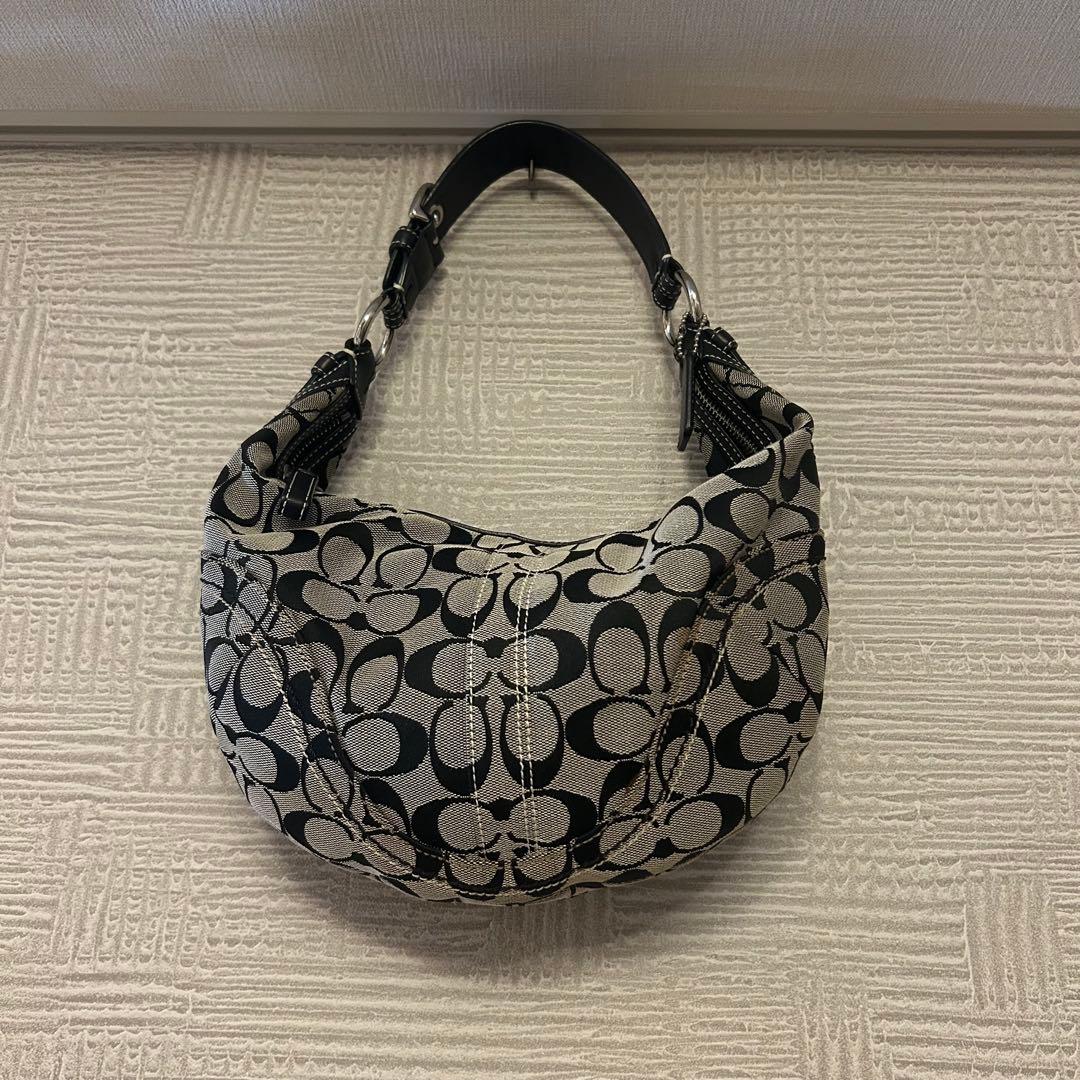 《美品》COACHコーチ☆ホーボー ワンショルダーバッグ ポーチ ハーフムーン