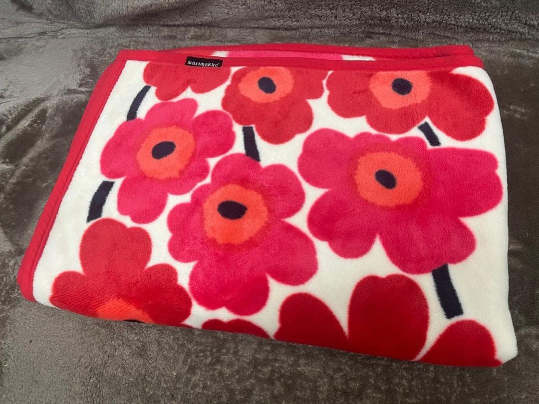 西川産業 marimekko 毛布 - メルカリ