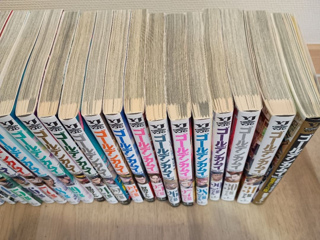 ゴールデンカムイ 全31巻+公式ファンブックセット - メルカリ