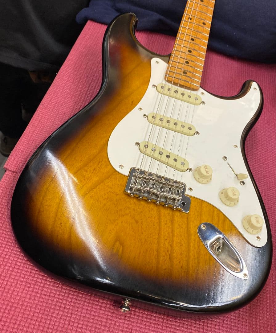 momose #1090 54年モデルストラトキャスター オーダー品 - メルカリ