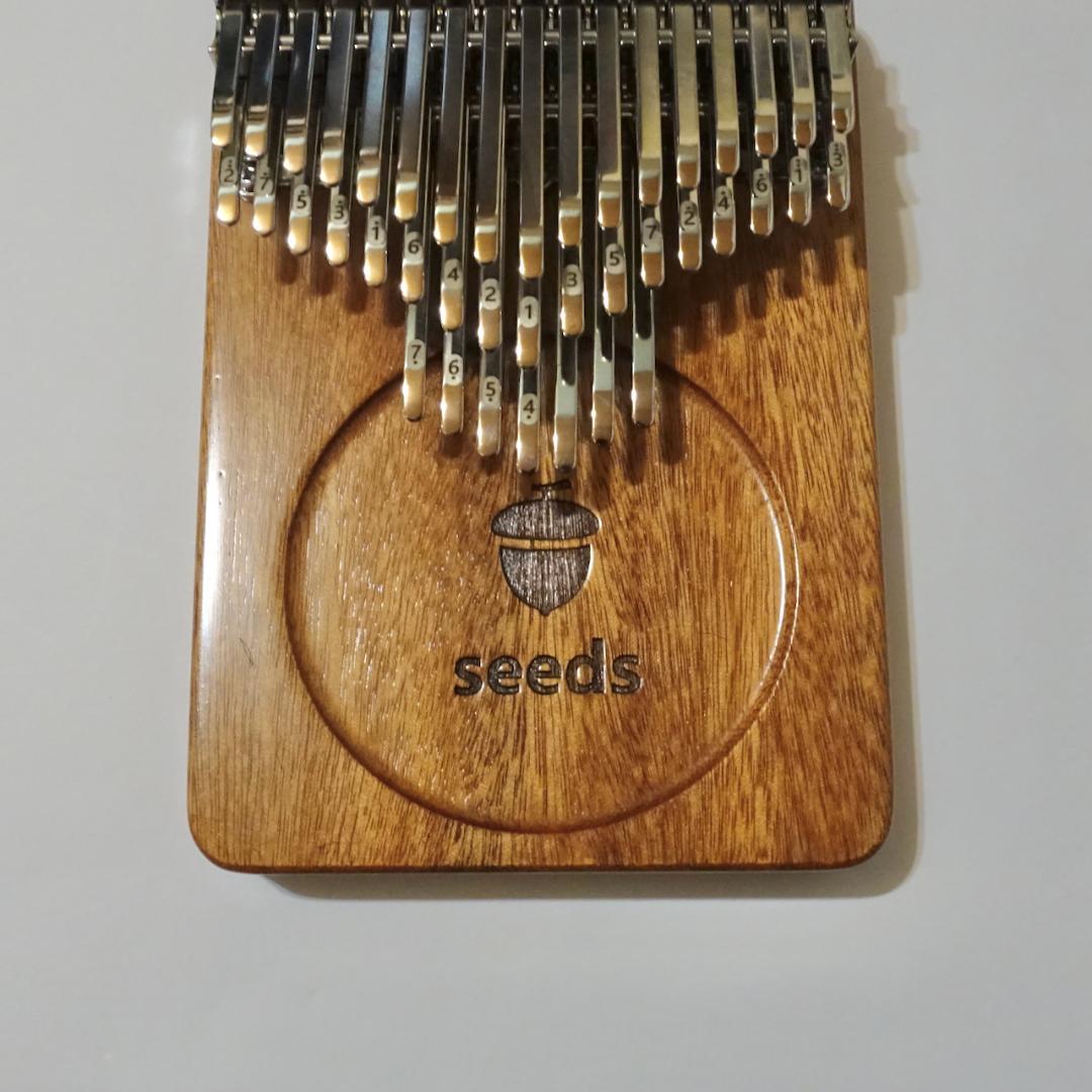 美品】seeds カリンバ 41キー（3段式 半音付き Okoume） - メルカリ