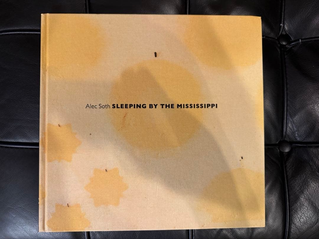 アレックソス　スリーピングバイザミシシッピ　写真集　マグナムフォト　サイン入り