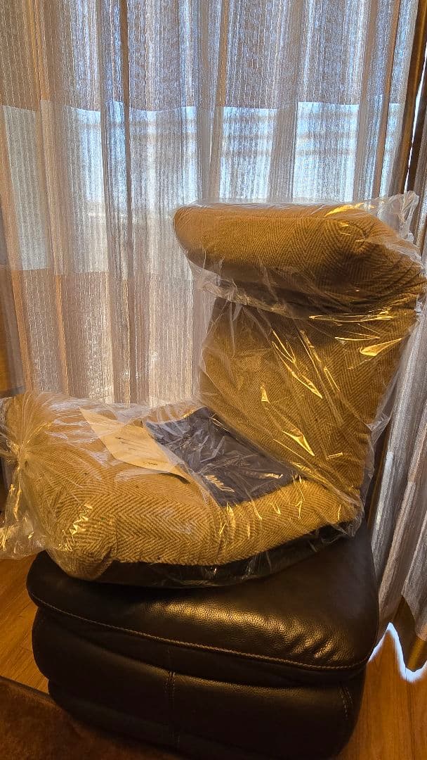 新品▪︎限定品】ANAスーパーシート生地使用 座椅子 - メルカリ