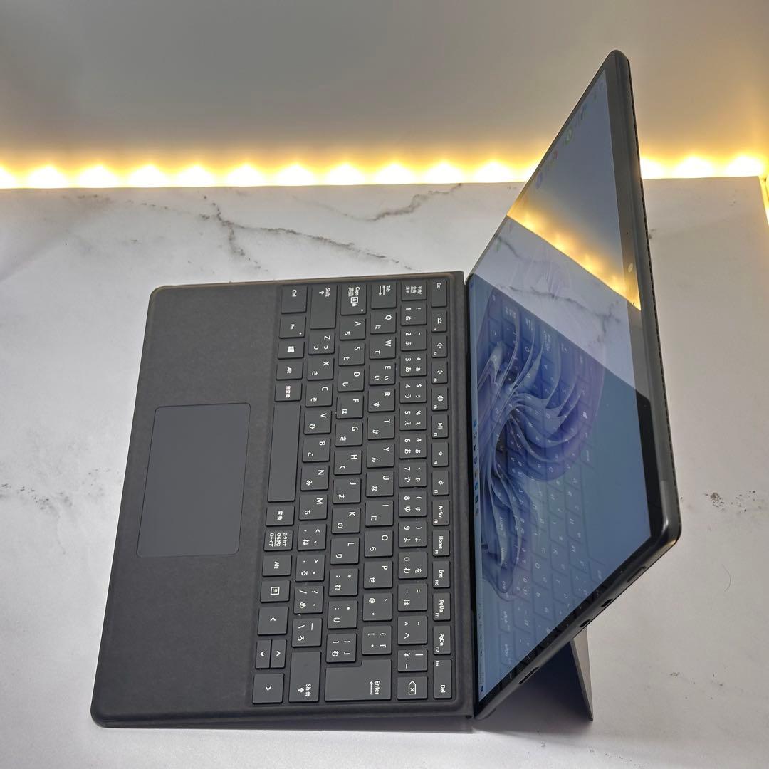 【くーちゃん】Surface Pro8 Corei5/8/256