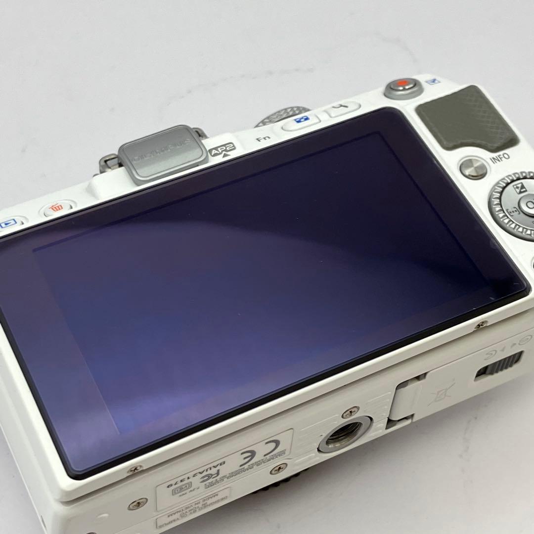 ショット回数1778回】オリンパス PEN E-PL3 ダブルズームキット