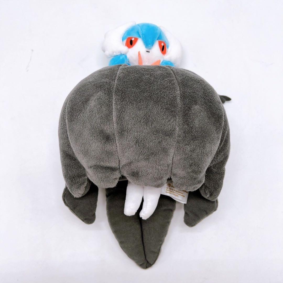 ポケモンセンター限定 黒いメガサーナイト ぬいぐるみ 色違い ポケモン