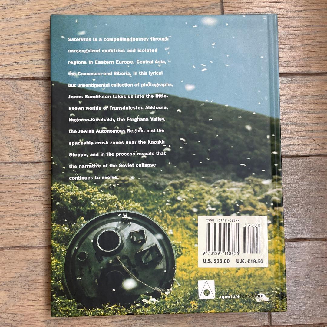 希少】Jonas Bendiksen Satellites マグナム 絶版本 - メルカリ