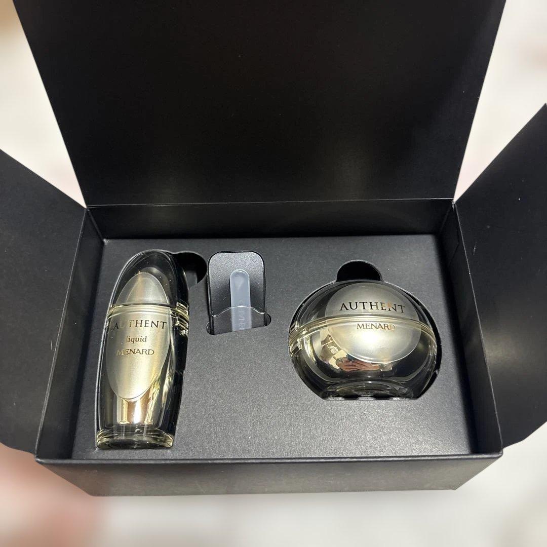 メナード オーセントミニボトル2点セット - メルカリ