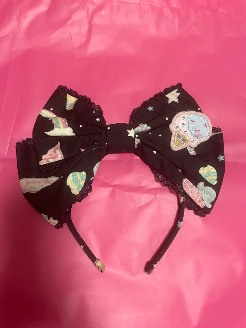 初版ミルキープラネットJSK、カチューシャ