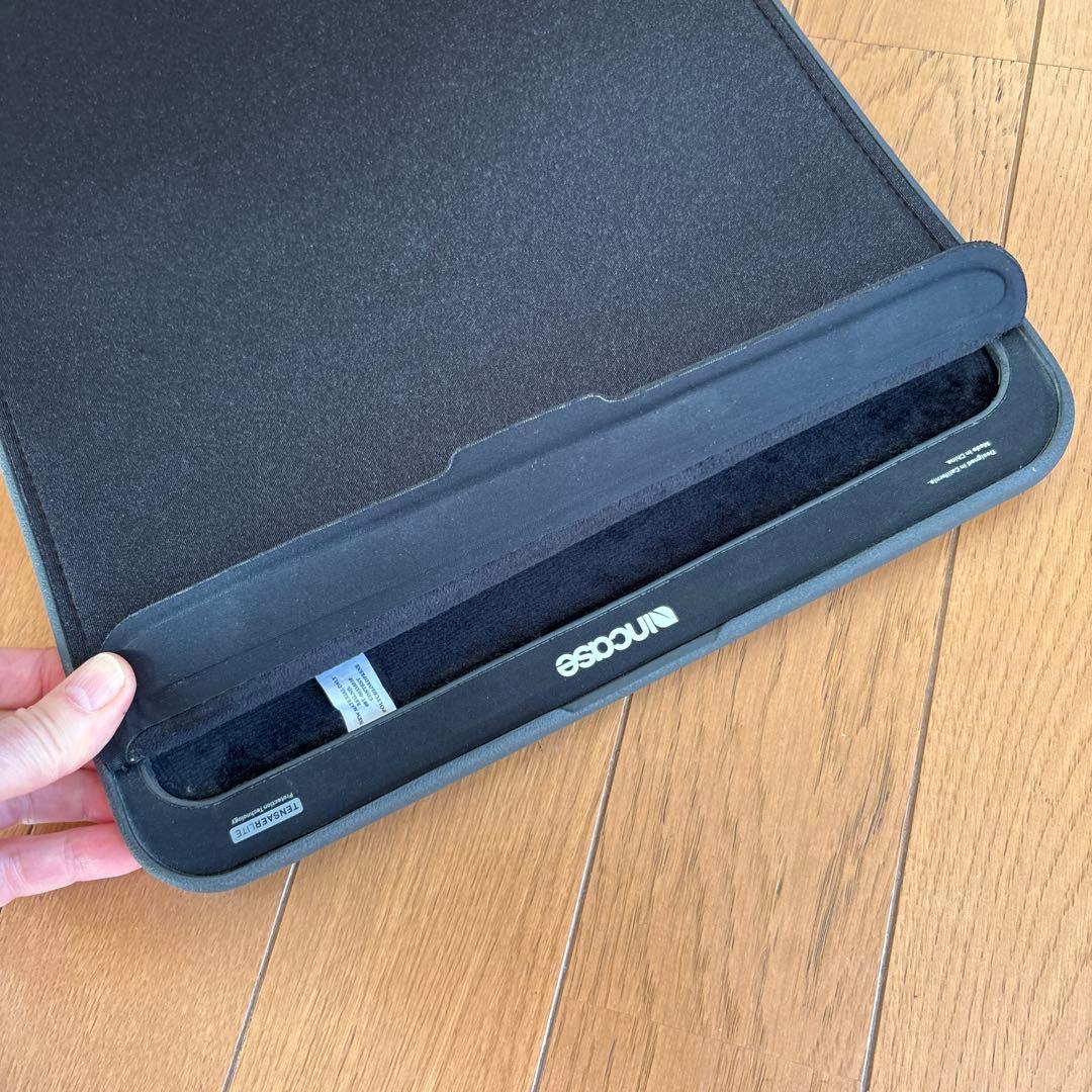 インケース マックブック ケース スリーブ 35.5cm x 24.5cm 位