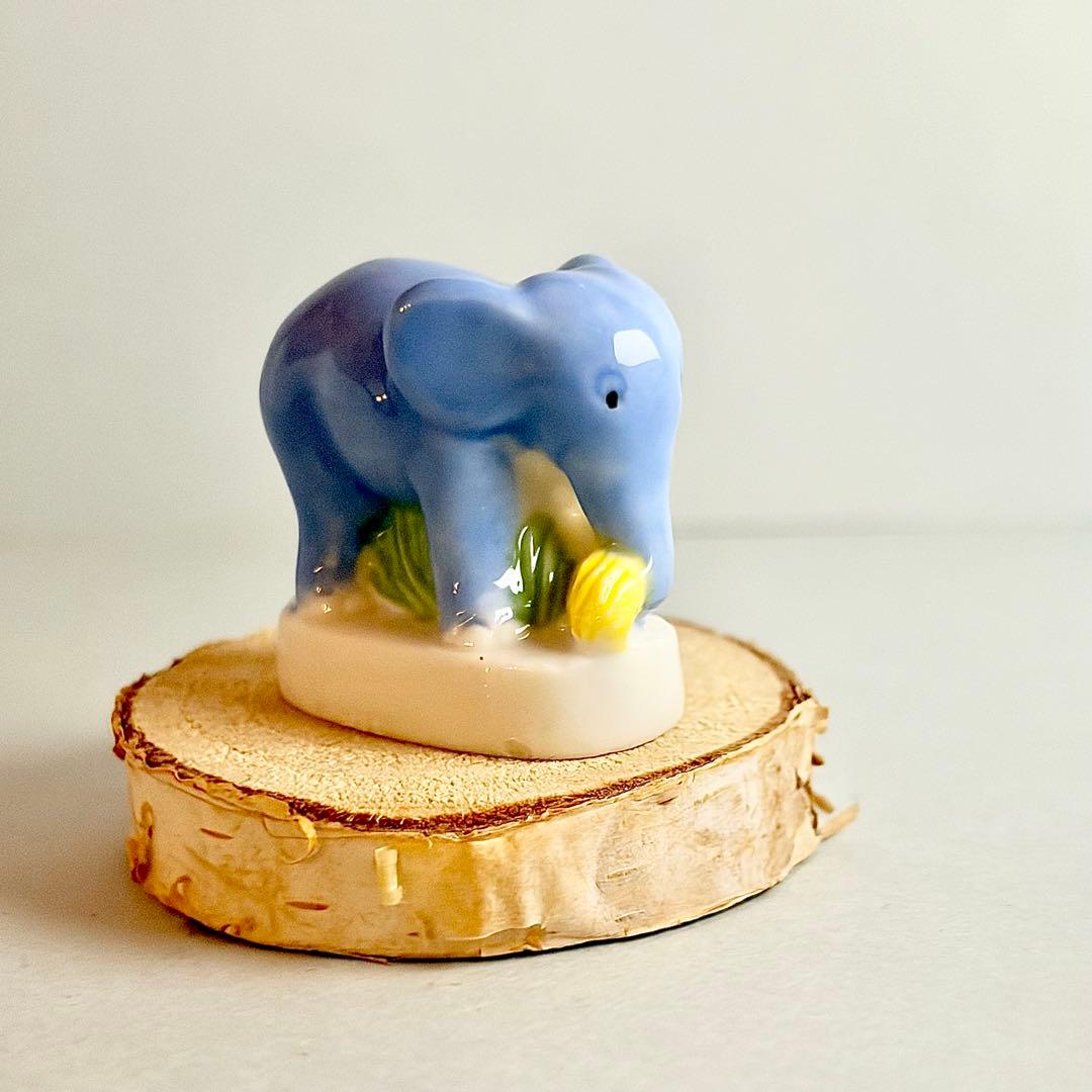 ゾウの赤ちゃんフェーブ フェーヴ 陶器 置物 ミニチュア フランス製