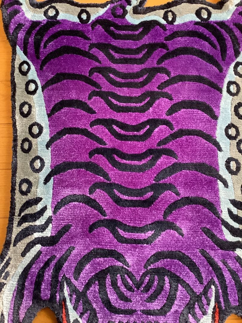 《 本物　新品　1点物 》 シルク　チベタンタイガー　虎　S 約80センチ　a