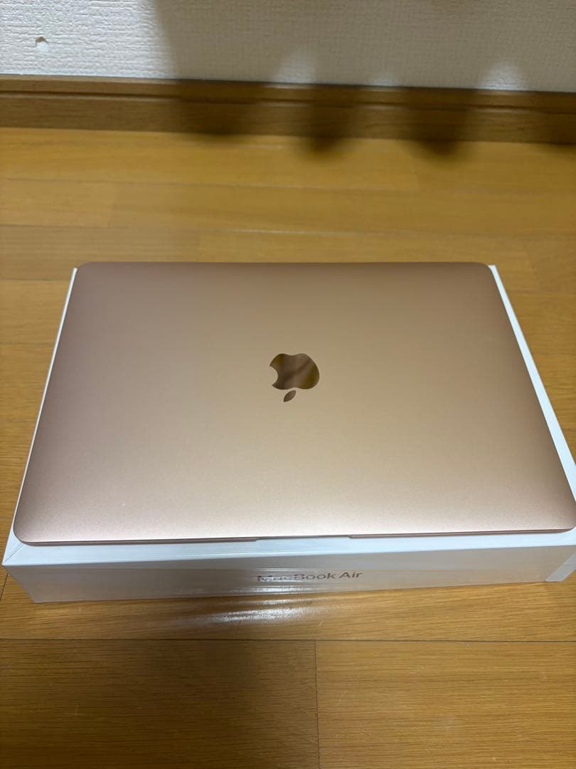 MacBook Air M1 ゴールド 8gb256gb 最大容量96% - メルカリ