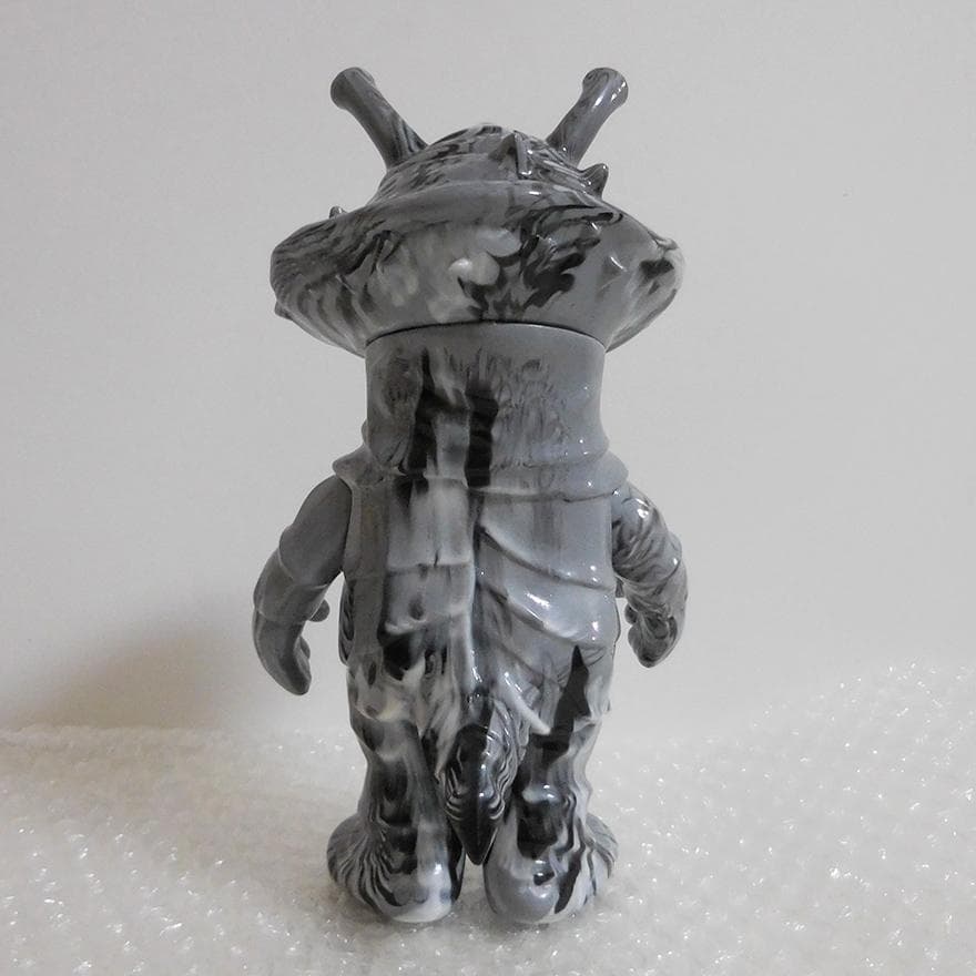 SECRETBASE カネゴン Triple Marble Black ver. - メルカリ