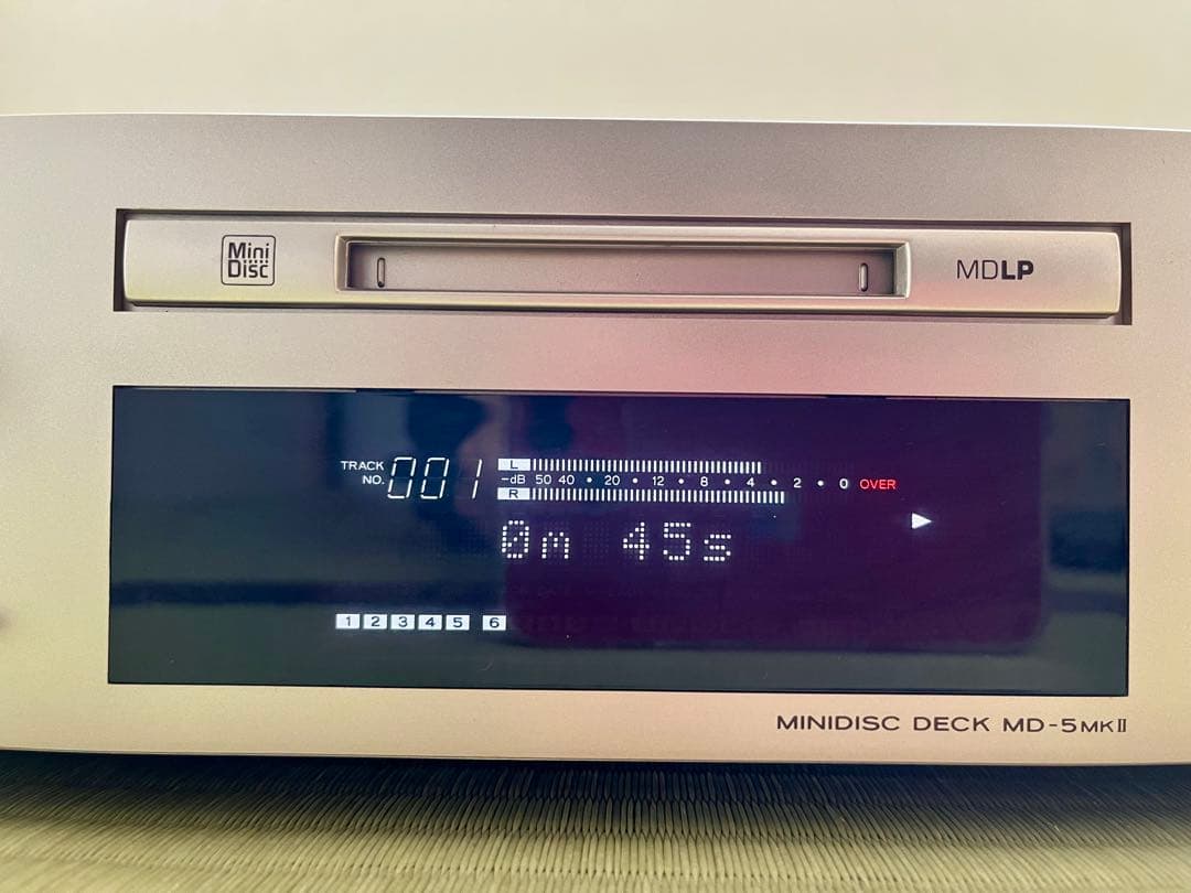 ジャンク品】TEAC MD-5MKII MDデッキMDLP対応 - メルカリ