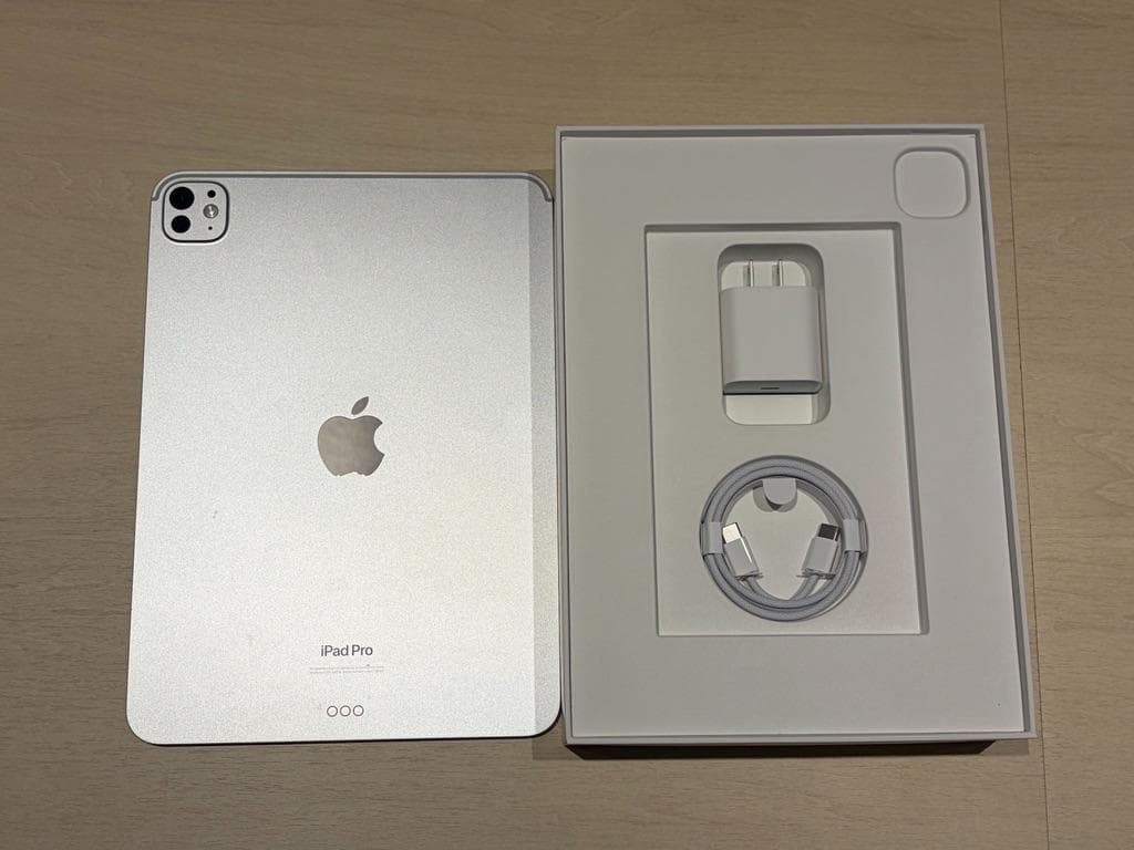 iPad Pro M4 13インチ 256GB Wi-Fi+Cellular美品 Apple iPad Pro 13インチ (M4) Wi-Fi 256GB 2024年春モデル 価格比較