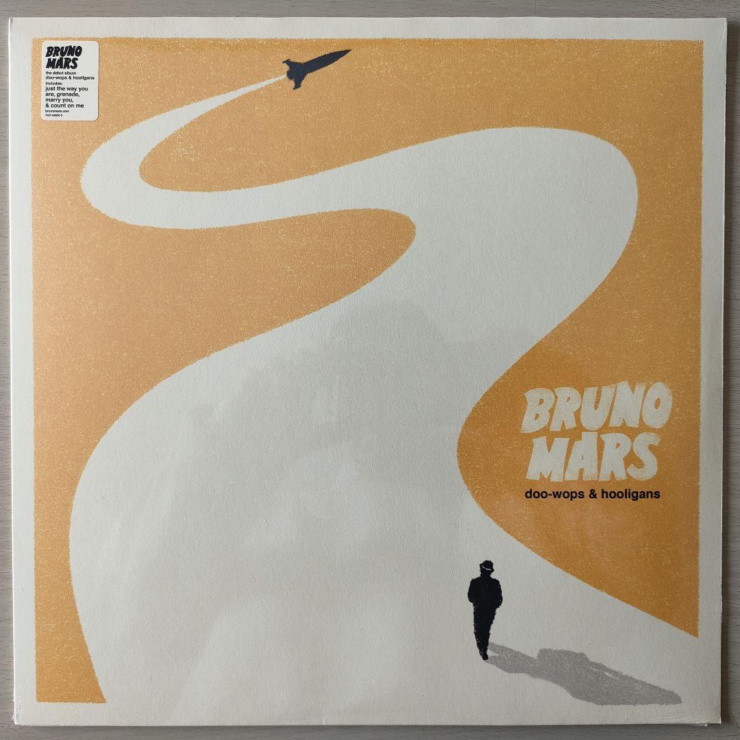 グッチdigレコード2枚ご購入800円割引価格 グッチ GUCCI 779836 CWC1N 1000 二つ折り財布 ブラック スリム 黒