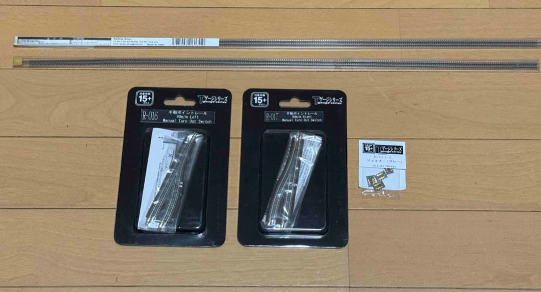 世界最小の鉄道模型 栄進堂Tゲージ基本セット・ポイント、レール他