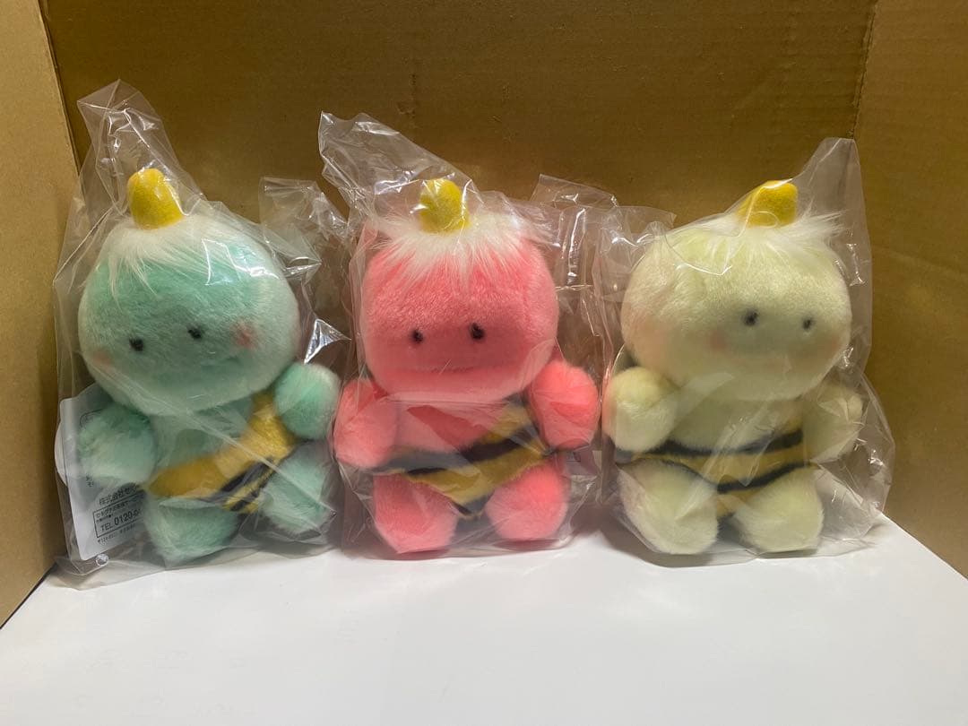 セキグチピカポンぬいぐるみ 3体セット 緑 ピンク 黄色