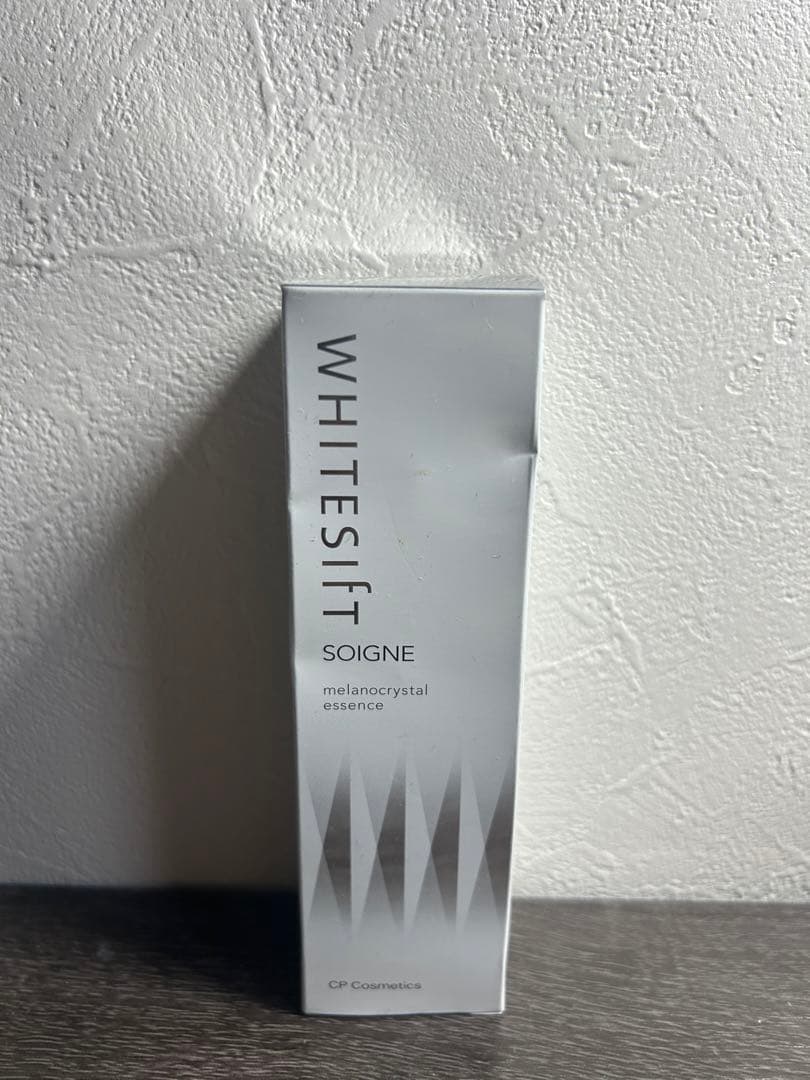 ソワーニュ ホワイトシフト メラノクリスタルエッセンスm 35ml ソワーニュ ホワイトシフト / メラノクリスタルエッセンス mの公式商品