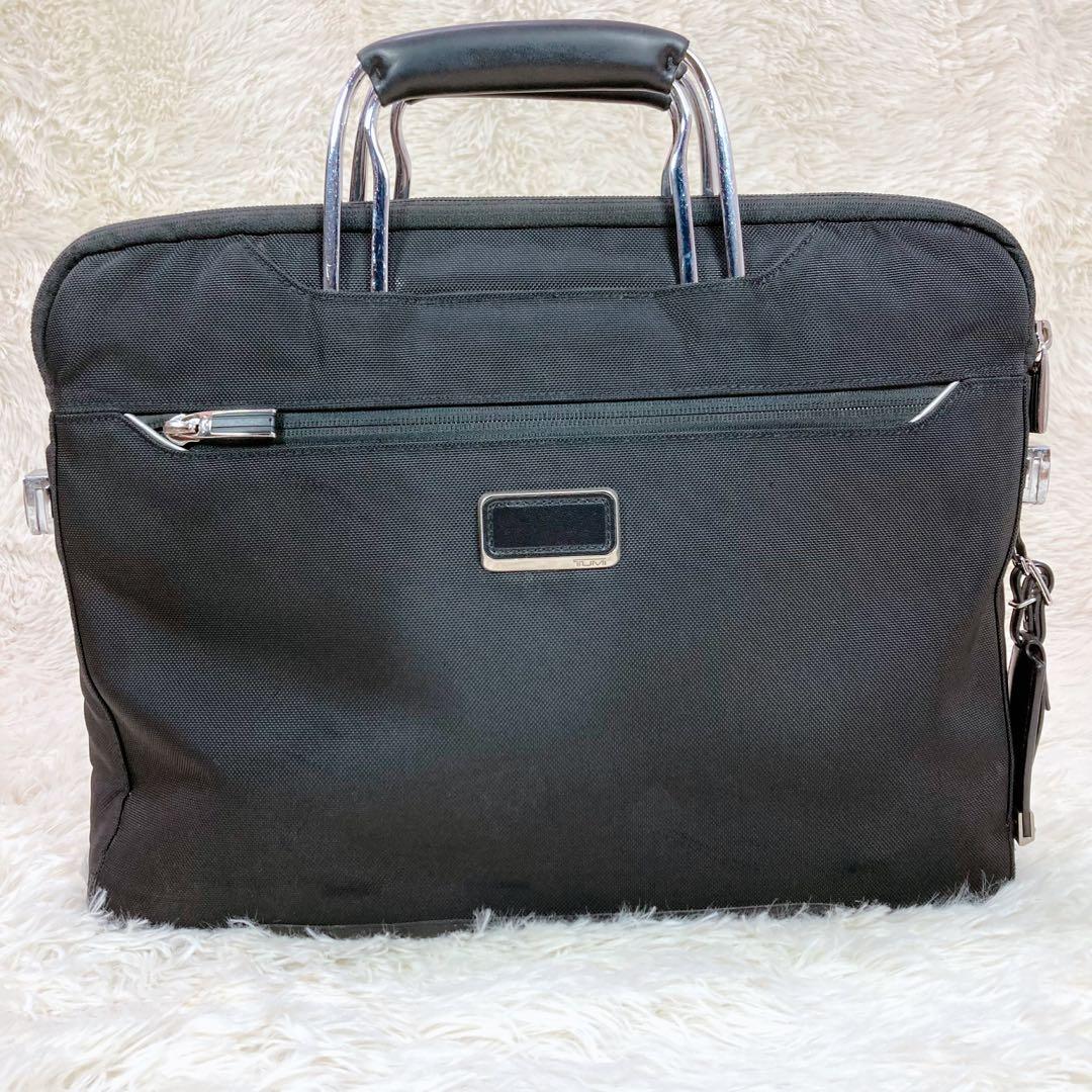 美品】TUMI トゥミ ARRIVE ハミルトン スリム ビジネスバッグ - メルカリ