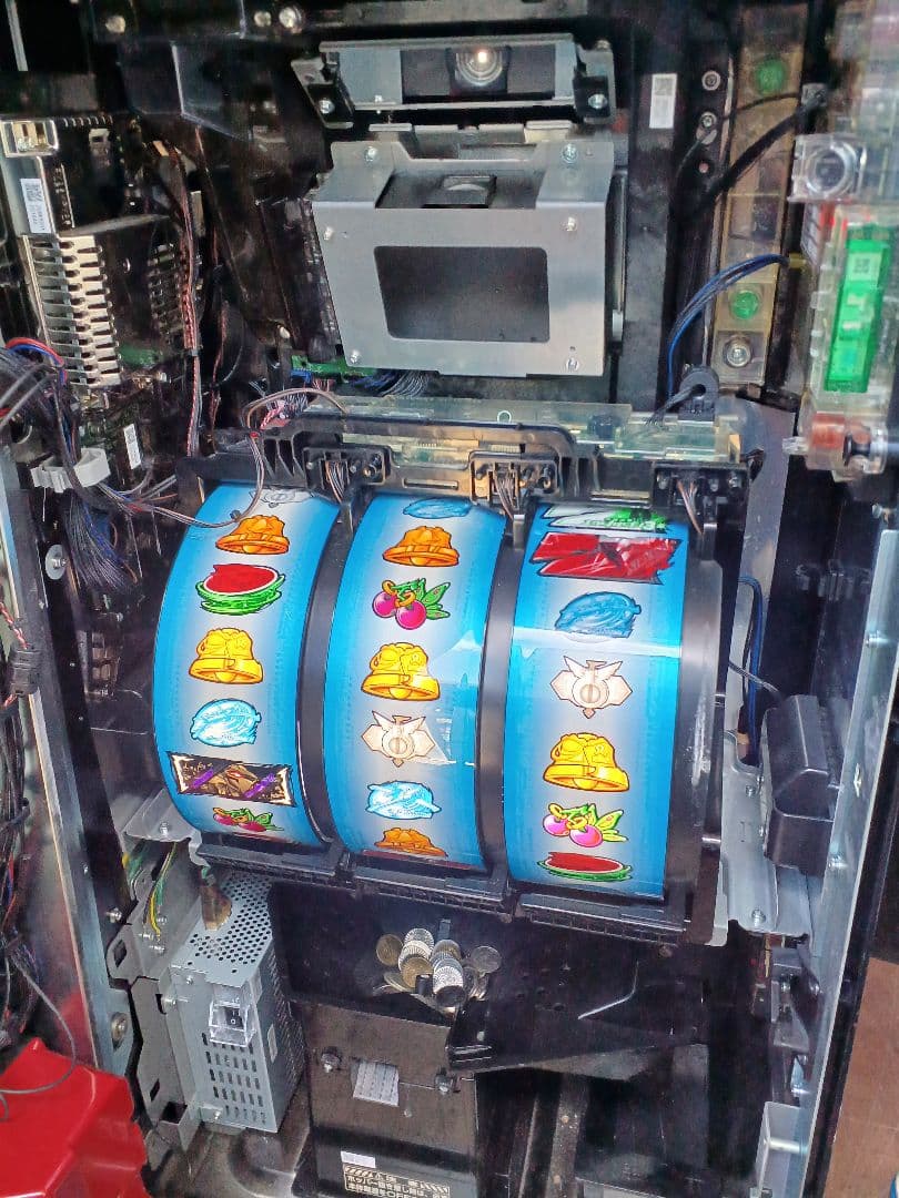 ジャンク】パチスロ交響詩篇エウレカセブン3 実機 - メルカリ