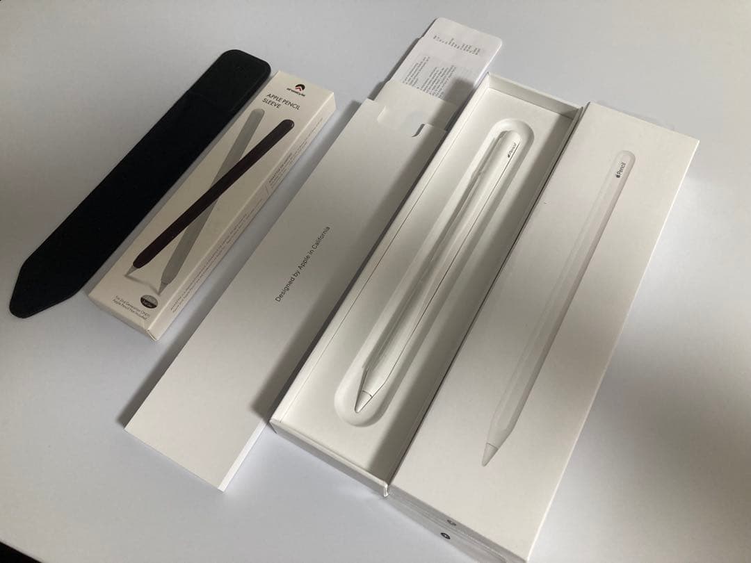 値下げ/Apple Pencil (第2世代) ホワイト /ケース付き 2種類 Apple Pencil 第二世代 ホワイト 元箱付き Apple Pencil (第2世代) 元