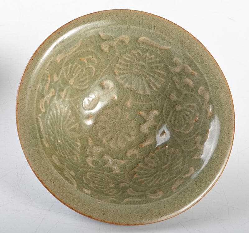 中国 龍泉窯青磁 刻花卉文鉢 茶碗 一対 V R4690 - メルカリ