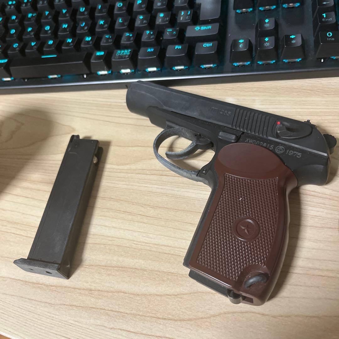 マカロフPM ヘヴィウェイト ガスガン KSC製 ジャンク品 KSC、ガスガン「マカロフPM ヘヴィウェイト」を10月6日に再販 - HOBBY