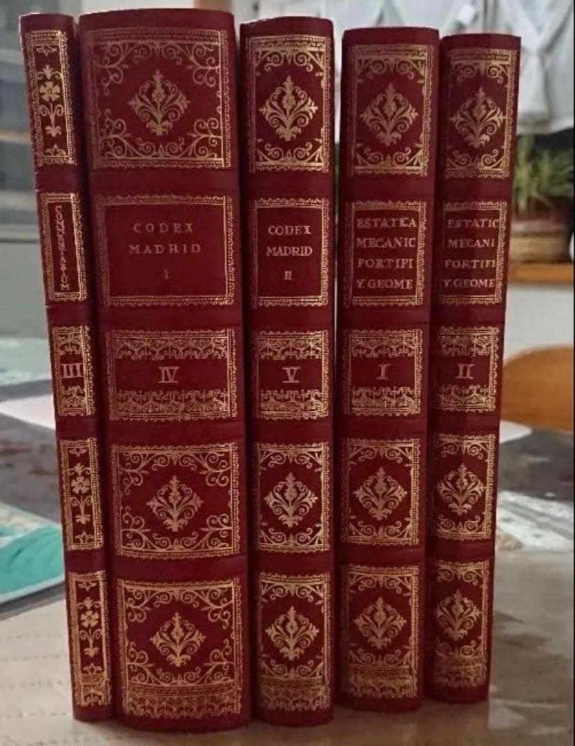 Codices Madrid 全5巻 レオナルド・ダ・ヴィンチ　マドリッド手稿 レオナルド・ダ・ヴィンチ 「マドリッド手稿」 全5巻揃 ファクシミリ版