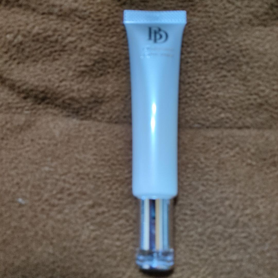 BeDoor 化粧下地 22g 日本製 楽天市場】BeDoor ビドアー レイディエッセンス パーフェクト クリーム