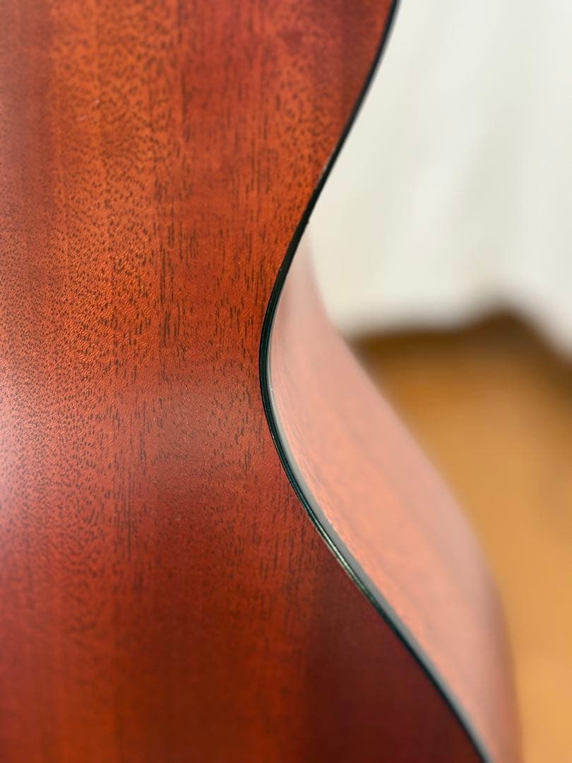 ⭐️クリスマスセール❣️ Martin OOO-16GT オール単板 - メルカリ