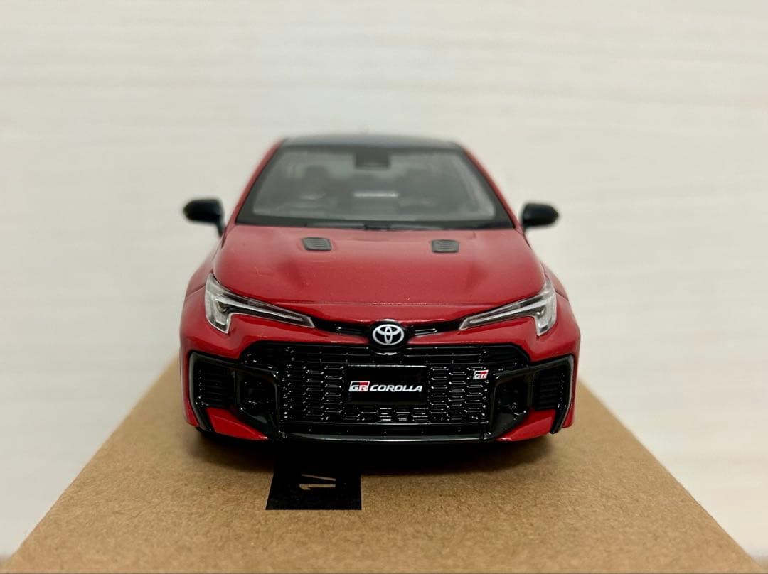 GRカローラ 後期型 1/30 ミニカー エモーショナルレッドⅡ 新品・非売品 GRカローラ 後期型 1/30 ミニカー エモーショナルレッドⅡ 新品