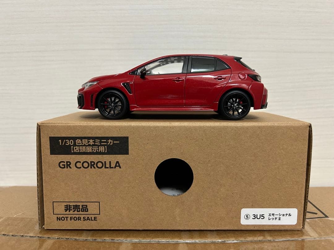 GRカローラ 後期型 1/30 ミニカー エモーショナルレッドⅡ 新品