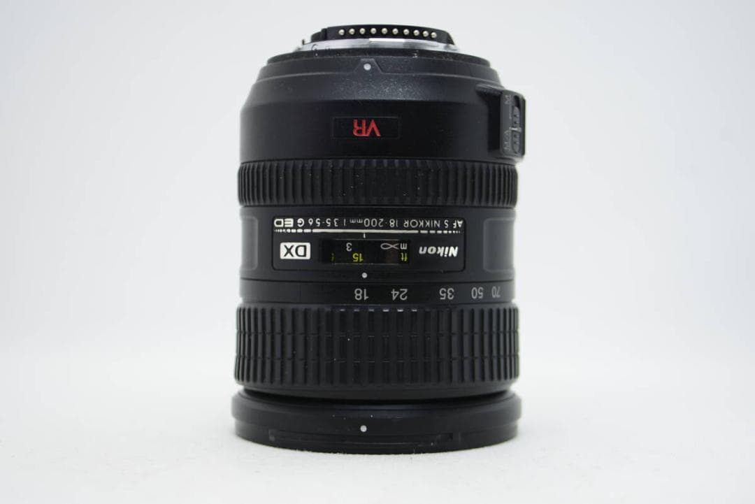 ニコンAF-S DX 18-200mm F3.5-5.6G ED VR
