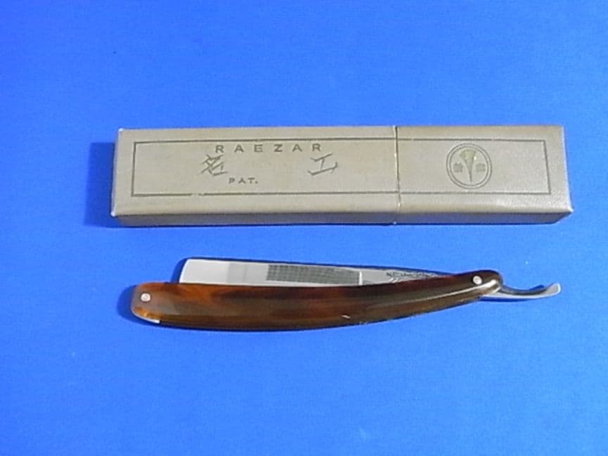 未使用 西洋剃刀 名工 NEW GOLD - メルカリ