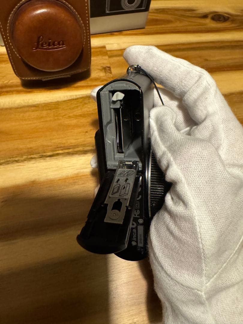 Leica D-LUX3】状態良好／バッテリー3個付／すぐ使えます - メルカリ
